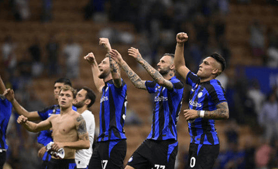 在赛季初期 在赛季初期