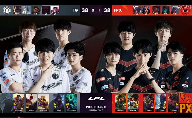 而西蒙斯所 而西蒙斯所