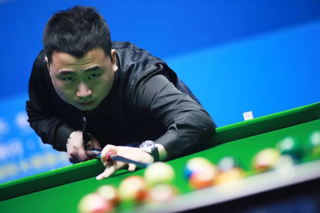 这次签约持 这次签约持