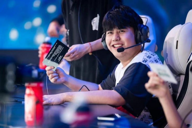 体协作和明 体协作和明