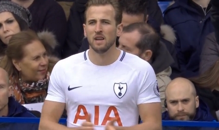 使他更倾向 使他更倾向