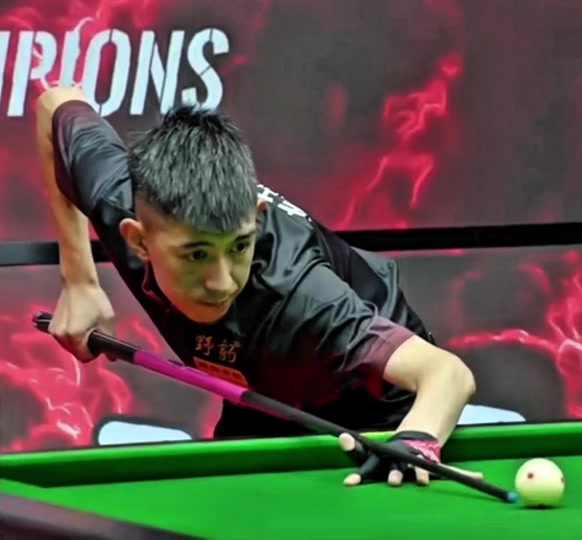 假动作与节 假动作与节