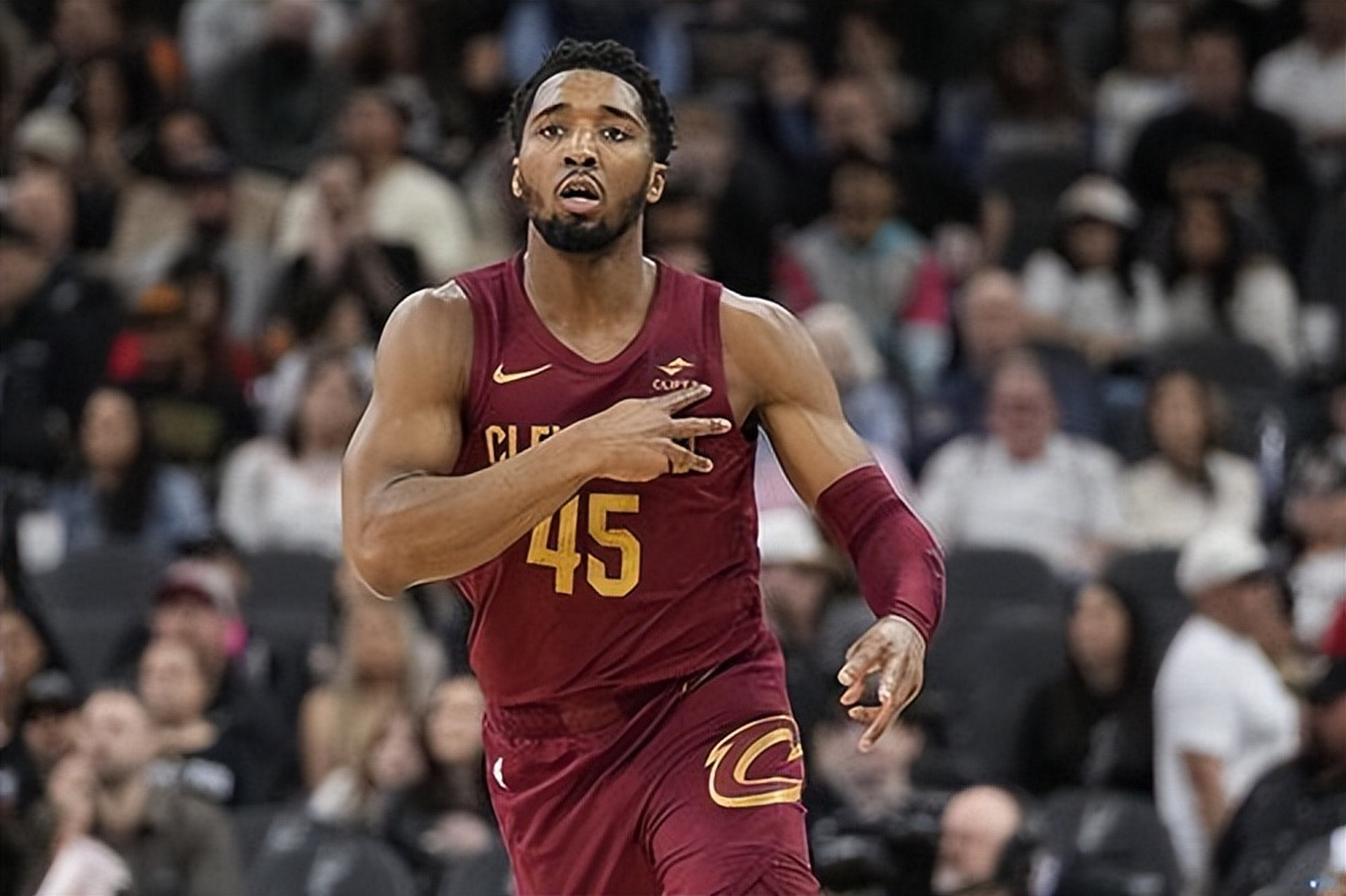 女性用户更 女性用户更